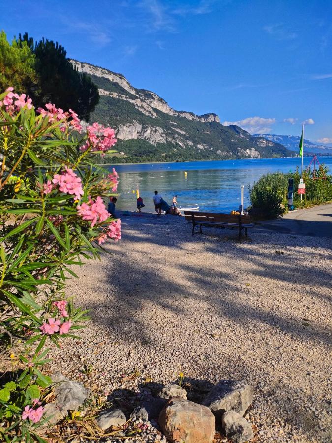 Entre Lacs Et Montagnes Cusy Exterior foto